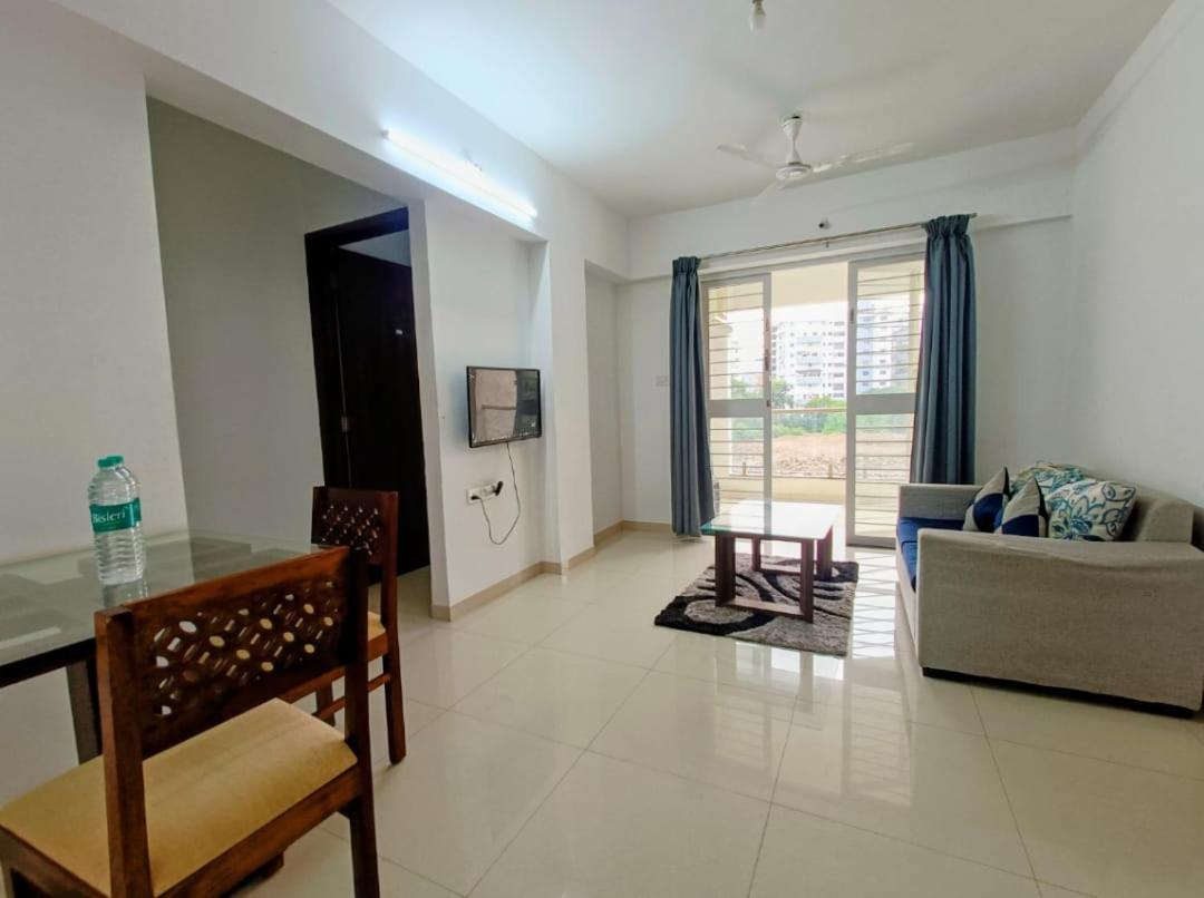 Ornate Service Apartments Pune Exterior foto