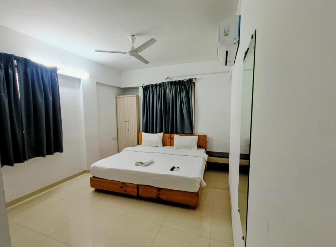 Ornate Service Apartments Pune Exterior foto